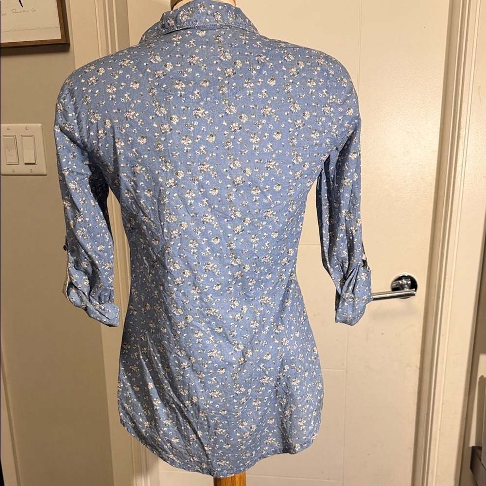 Floral Blue Women's Blouse - Picture 6 of 10